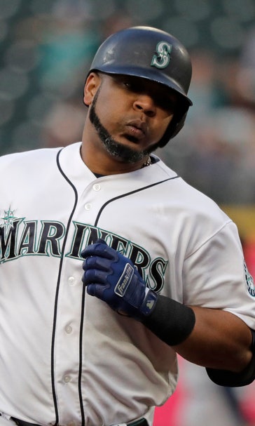 Encarnación to join Yankees on Monday, become primary DH